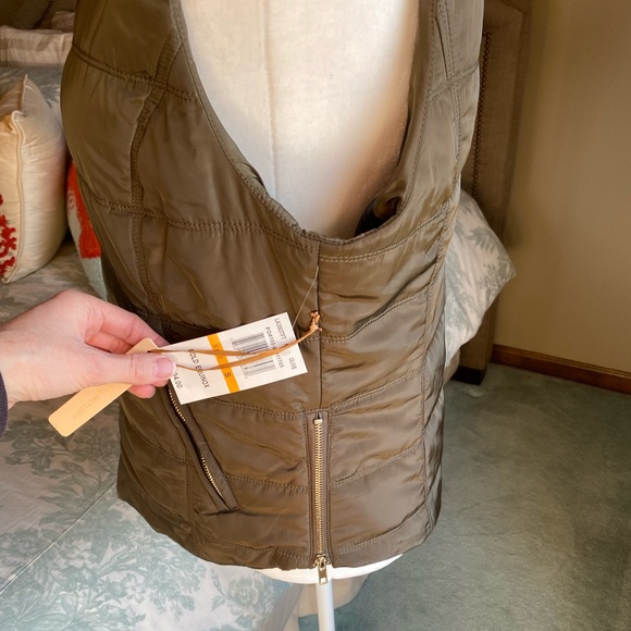 NWT Gibson Latimer Olive Color Quilted Vest with Removable Faux Fur Collar - Picture 5 of 16